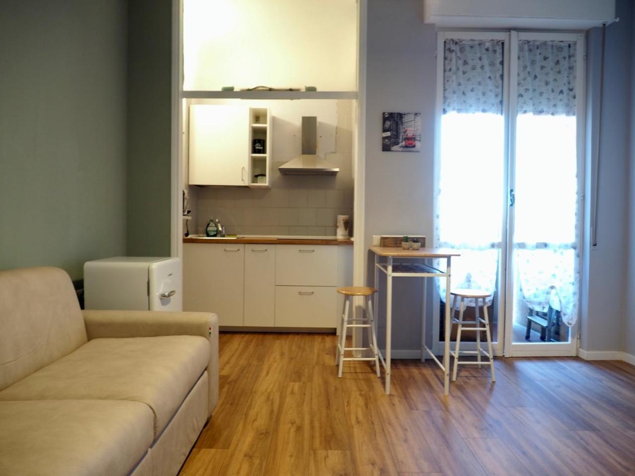 Leo'S Home Sesto San Giovanni Exterior photo