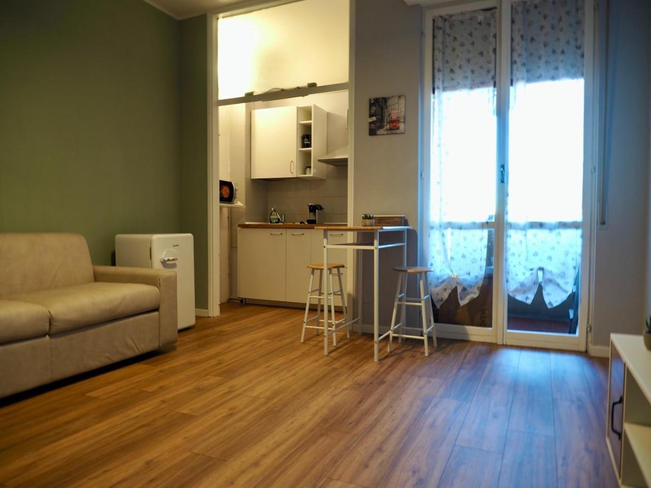 Leo'S Home Sesto San Giovanni Exterior photo