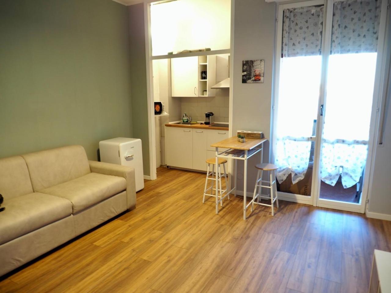Leo'S Home Sesto San Giovanni Exterior photo